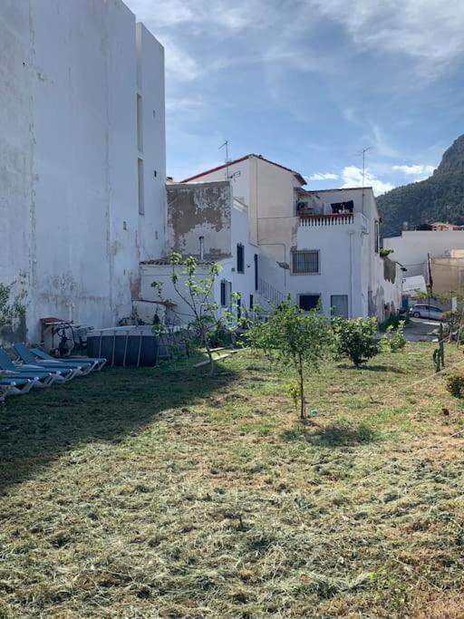 Ca Corrales: Como En La Playa, Pero En El Pueblo Calpe Eksteriør billede